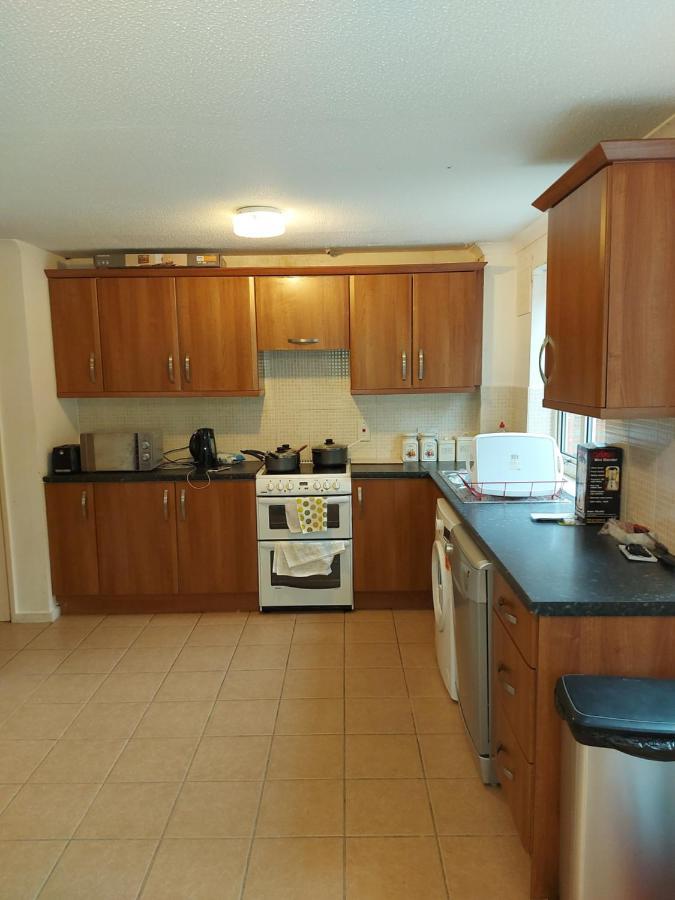 Willen Spacious And Serene Stay Near Milton Keynes Centre מראה חיצוני תמונה